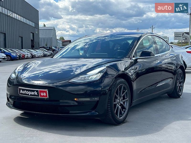 Tesla Model 3 2018
