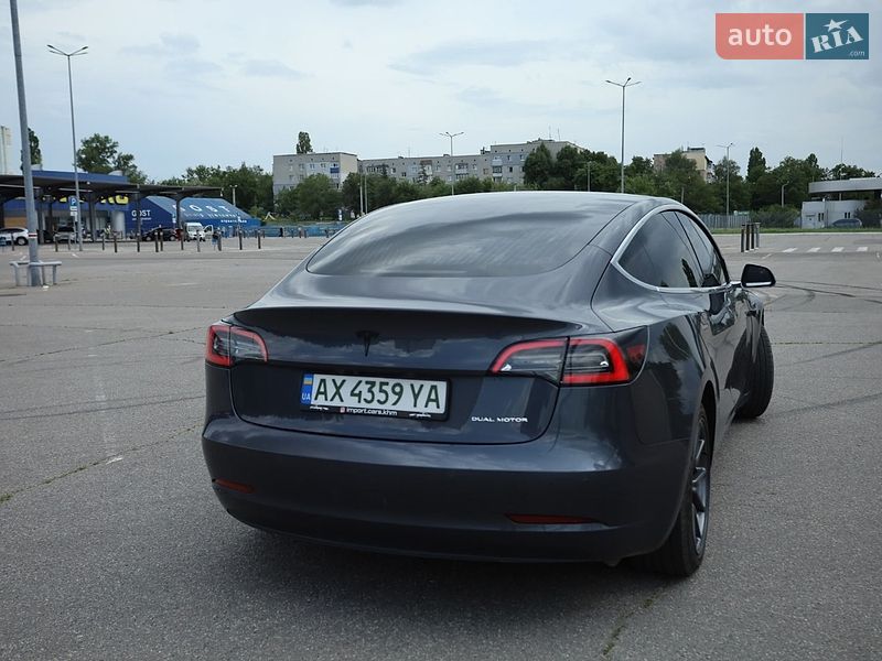 Седан Tesla Model 3 2020 в Харкові