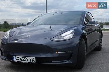 Седан Tesla Model 3 2020 в Харкові