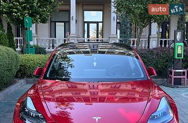 Tesla Model 3 2020