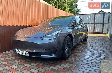 Седан Tesla Model 3 2020 в Харкові
