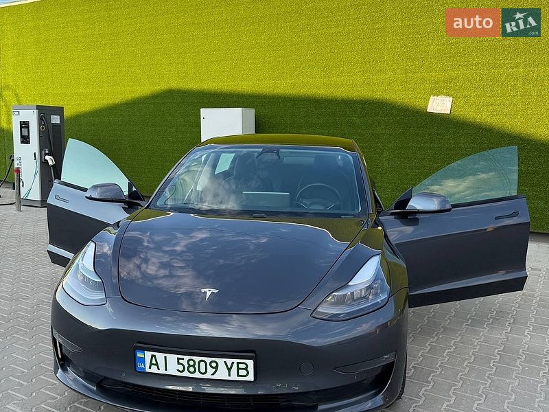 Tesla Model 3 2021 Tesla Model 3 2021