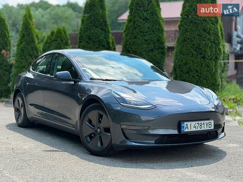 Tesla Model 3 2023