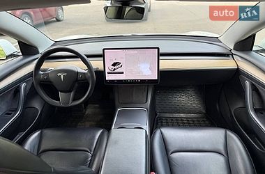 Седан Tesla Model 3 2021 в Одессе