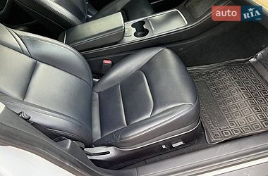 Седан Tesla Model 3 2021 в Одессе