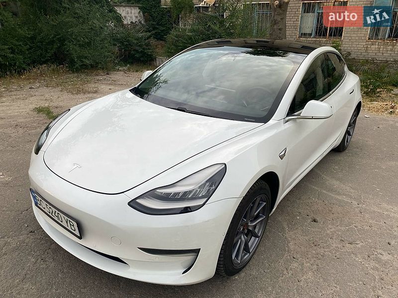 Tesla Model 3 2020 Tesla Model 3 2020