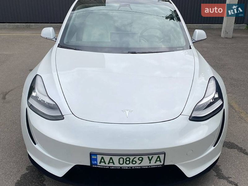 Tesla Model 3 2019