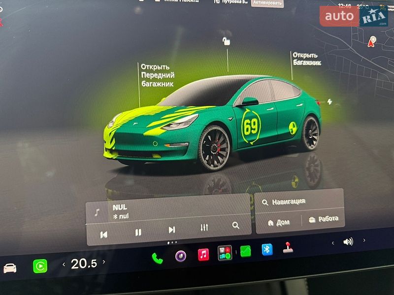 Седан Tesla Model 3 2022 в Киеве