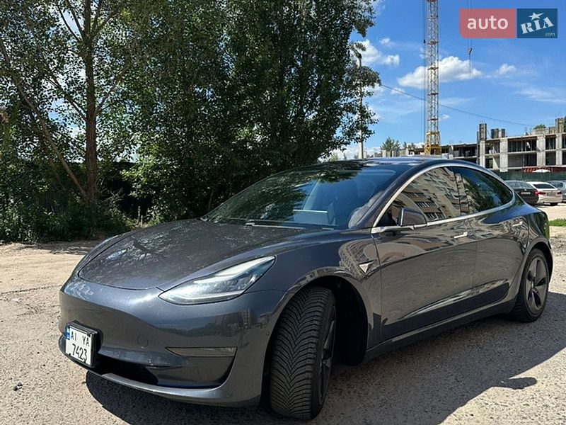 Tesla Model 3 2018