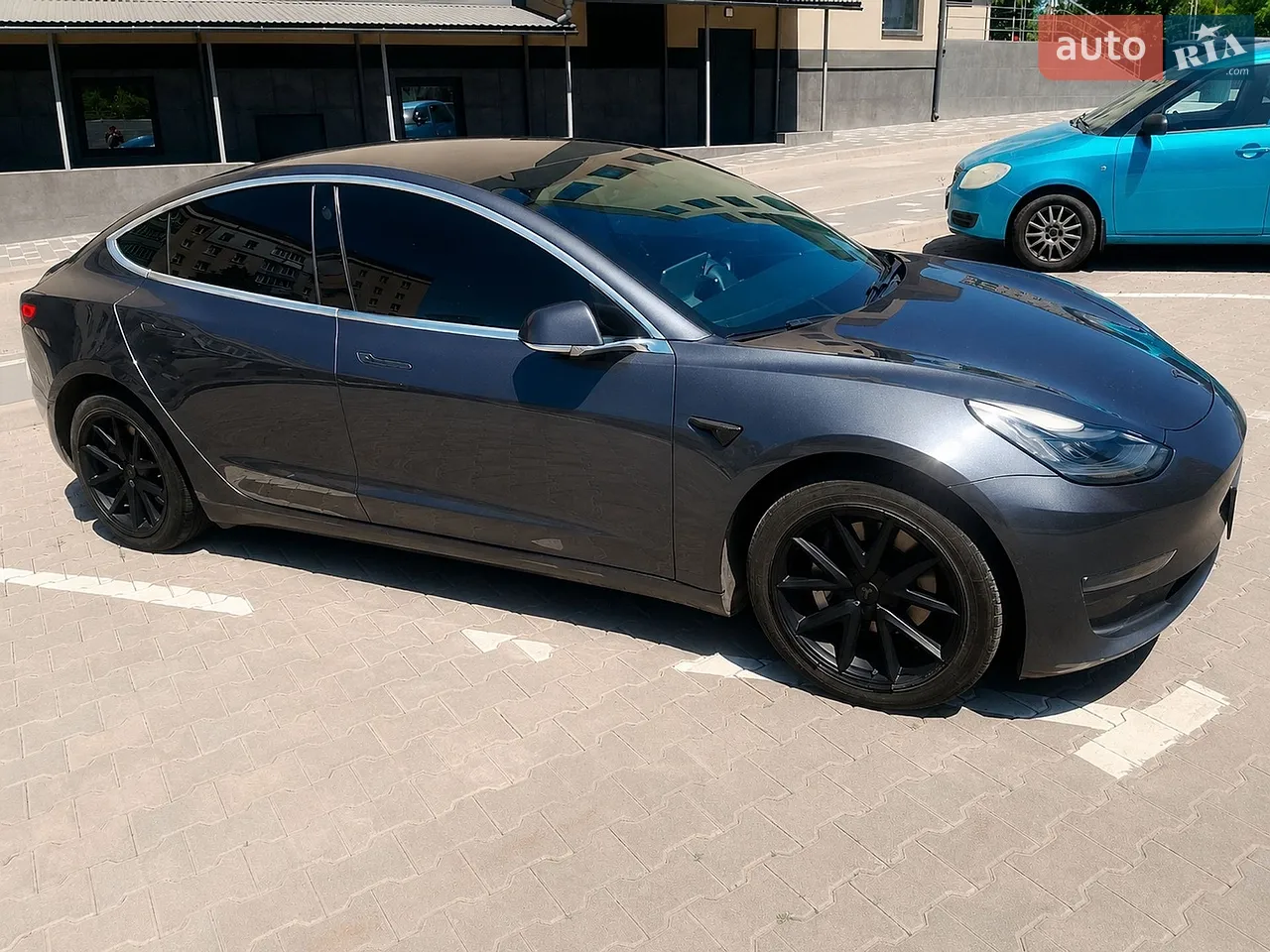 2020 Tesla Model 3 - мініатюра 4