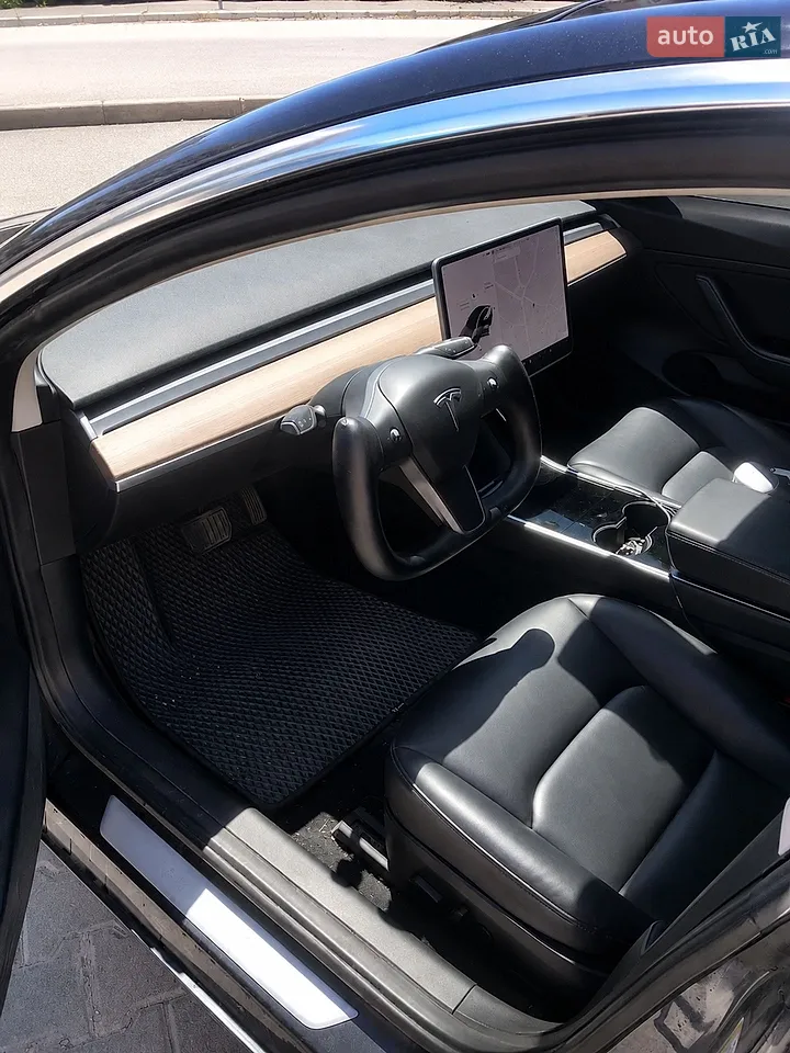 2020 Tesla Model 3 - мініатюра 5