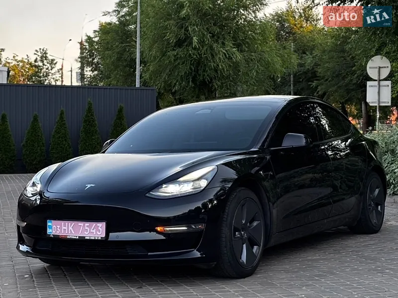 Tesla Model 3