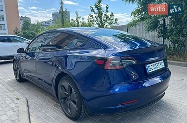 Седан Tesla Model 3 2019 в Львові