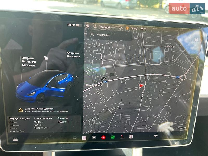 Седан Tesla Model 3 2019 в Львові