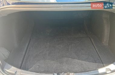 Седан Tesla Model 3 2019 в Львові