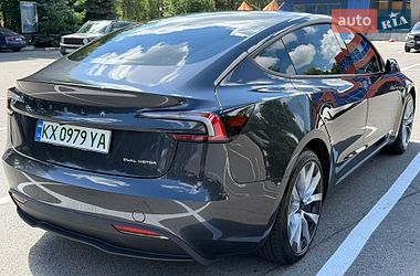 Седан Tesla Model 3 2025 в Харькове