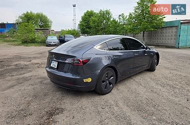 Седан Tesla Model 3 2020 в Києві фото 4 Седан Tesla Model 3 2020 в Києві