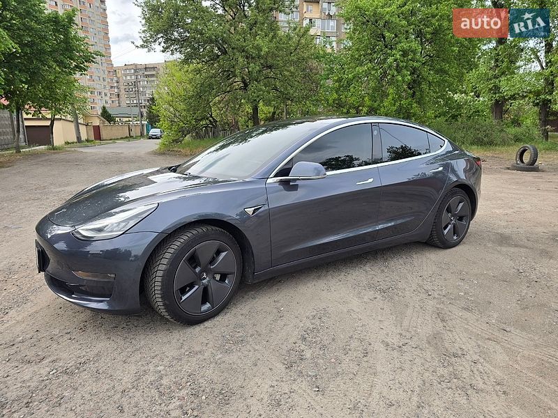 Седан Tesla Model 3 2020 в Києві фото 3 Седан Tesla Model 3 2020 в Києві