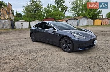 Седан Tesla Model 3 2020 в Києві фото 7 Седан Tesla Model 3 2020 в Києві