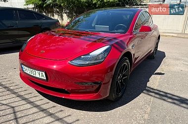 Tesla Model 3  2018