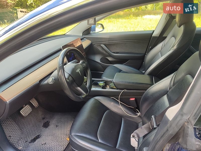 Седан Tesla Model 3 2019 в Кам'янському фото 10 Седан Tesla Model 3 2019 в Кам'янському