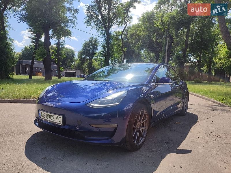 Седан Tesla Model 3 2019 в Кам'янському фото 2 Седан Tesla Model 3 2019 в Кам'янському