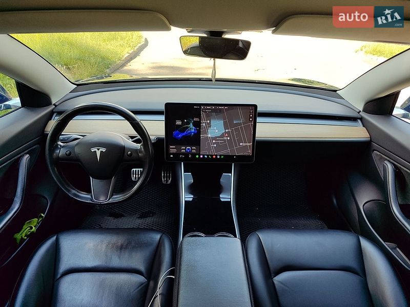 Седан Tesla Model 3 2019 в Кам'янському фото 12 Седан Tesla Model 3 2019 в Кам'янському