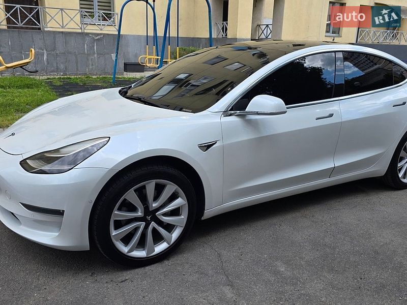 Tesla Model 3 2019 Tesla Model 3 2019