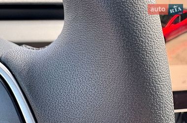 Седан Tesla Model 3 2024 в Гайсине