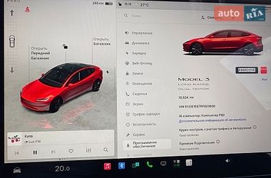 Седан Tesla Model 3 2024 в Гайсине