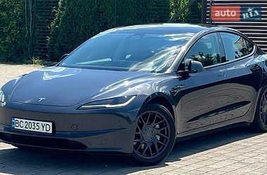 tesla model-3 2024 в Стрий від про продавця Юрій tesla model-3 2024 в Стрий від професійного продавця Юрій