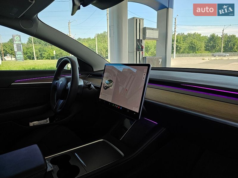 Седан Tesla Model 3 2021 в Кривом Роге фото 5 Седан Tesla Model 3 2021 в Кривом Роге