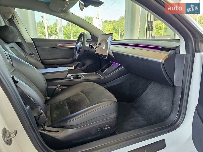 Седан Tesla Model 3 2021 в Кривом Роге фото 6 Седан Tesla Model 3 2021 в Кривом Роге
