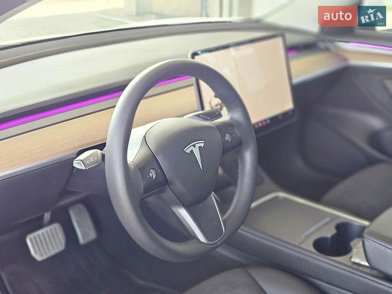 Седан Tesla Model 3 2021 в Кривом Роге фото 8 Седан Tesla Model 3 2021 в Кривом Роге