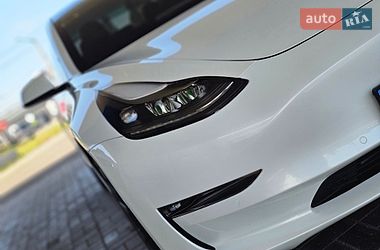 Седан Tesla Model 3 2021 в Кривом Роге фото 10 Седан Tesla Model 3 2021 в Кривом Роге