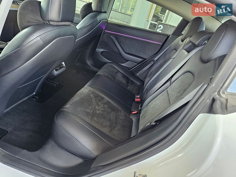 Седан Tesla Model 3 2021 в Кривом Роге фото 26 Седан Tesla Model 3 2021 в Кривом Роге