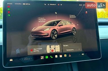 Седан Tesla Model 3 2022 в Виннице