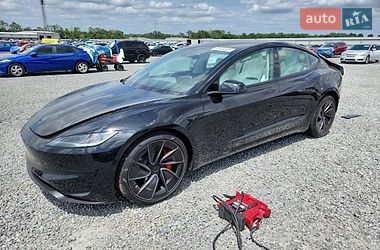 Tesla Model 3  2026