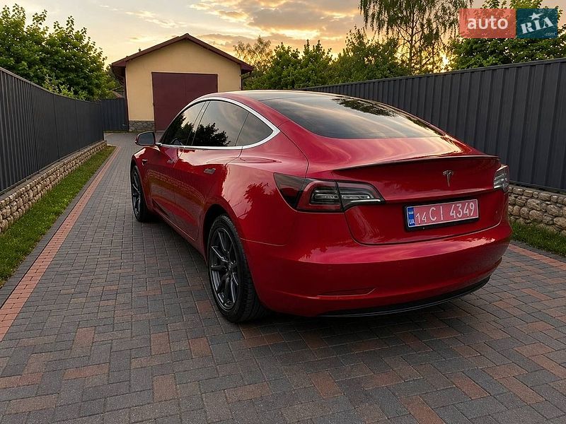 Седан Tesla Model 3 2018 в Тернополі фото 3 Седан Tesla Model 3 2018 в Тернополі