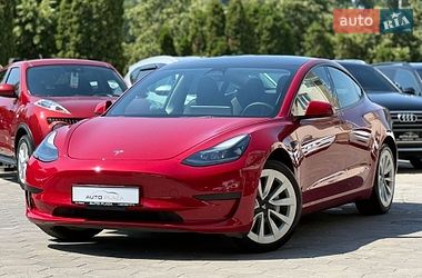 Tesla Model 3  2023