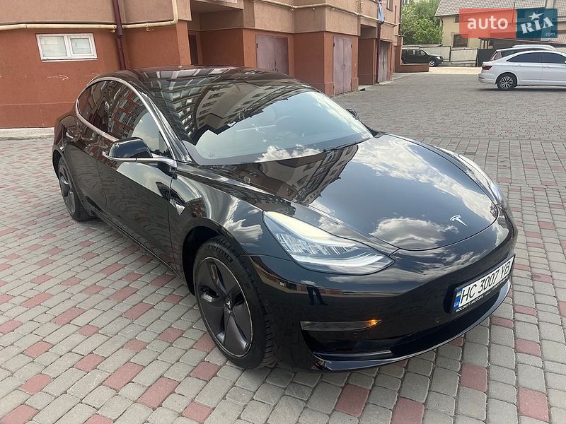 Tesla Model 3 2018