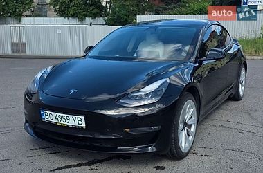 Tesla Model 3 2021