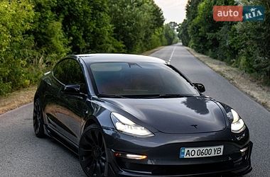 Tesla Model 3  2023