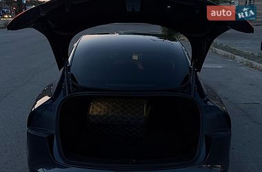 Седан Tesla Model 3 2024 в Дніпрі