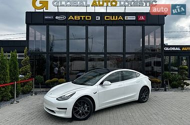 Tesla Model 3 2019