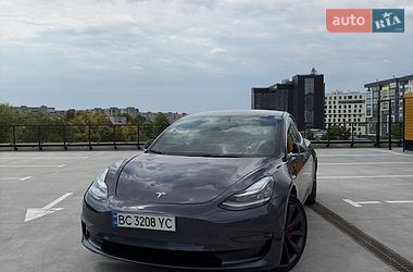 Tesla Model 3 2019