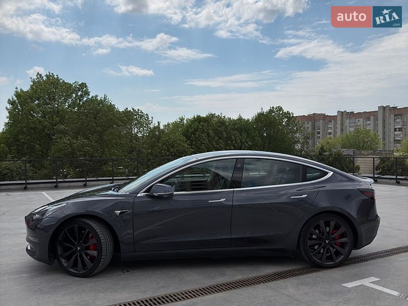 Седан Tesla Model 3 2019 в Львове фото 3 Седан Tesla Model 3 2019 в Львове