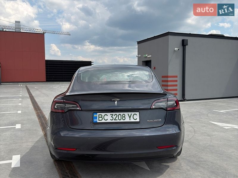 Седан Tesla Model 3 2019 в Львове фото 5 Седан Tesla Model 3 2019 в Львове