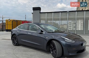 Седан Tesla Model 3 2019 в Львове фото 6 Седан Tesla Model 3 2019 в Львове