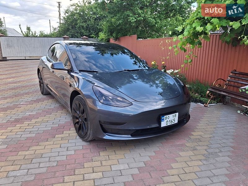 Tesla Model 3 2018
